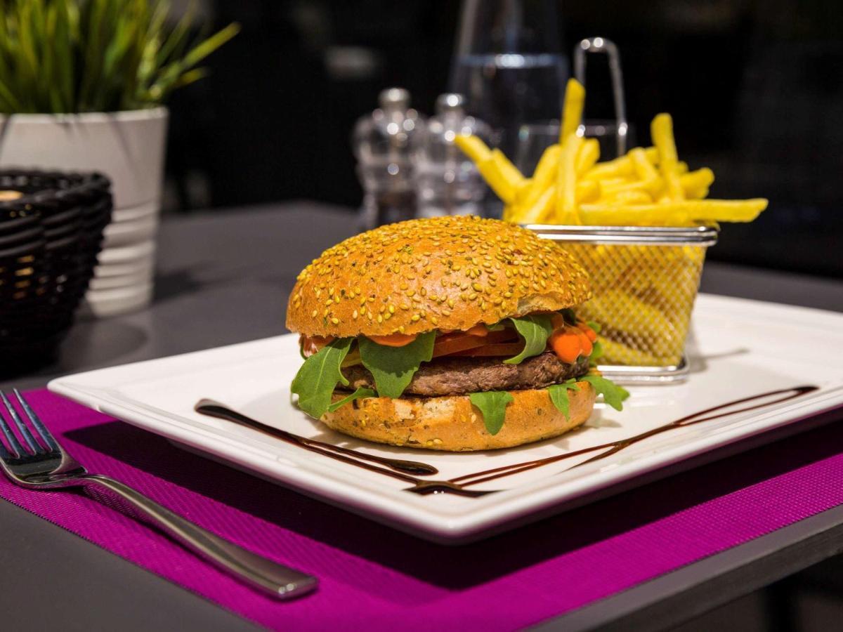 Ibis Lausanne Крисие Екстериор снимка