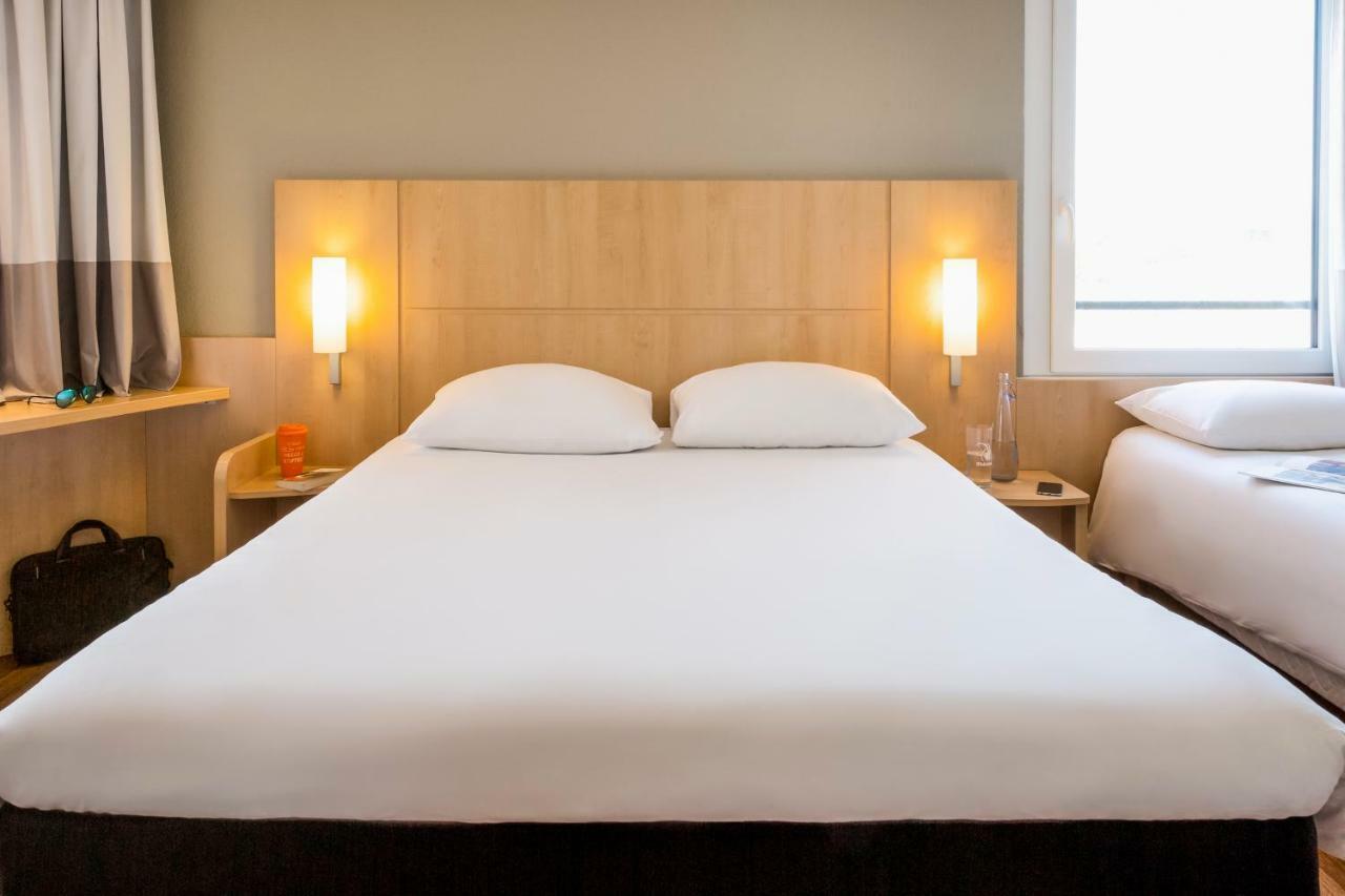 Ibis Lausanne Крисие Екстериор снимка